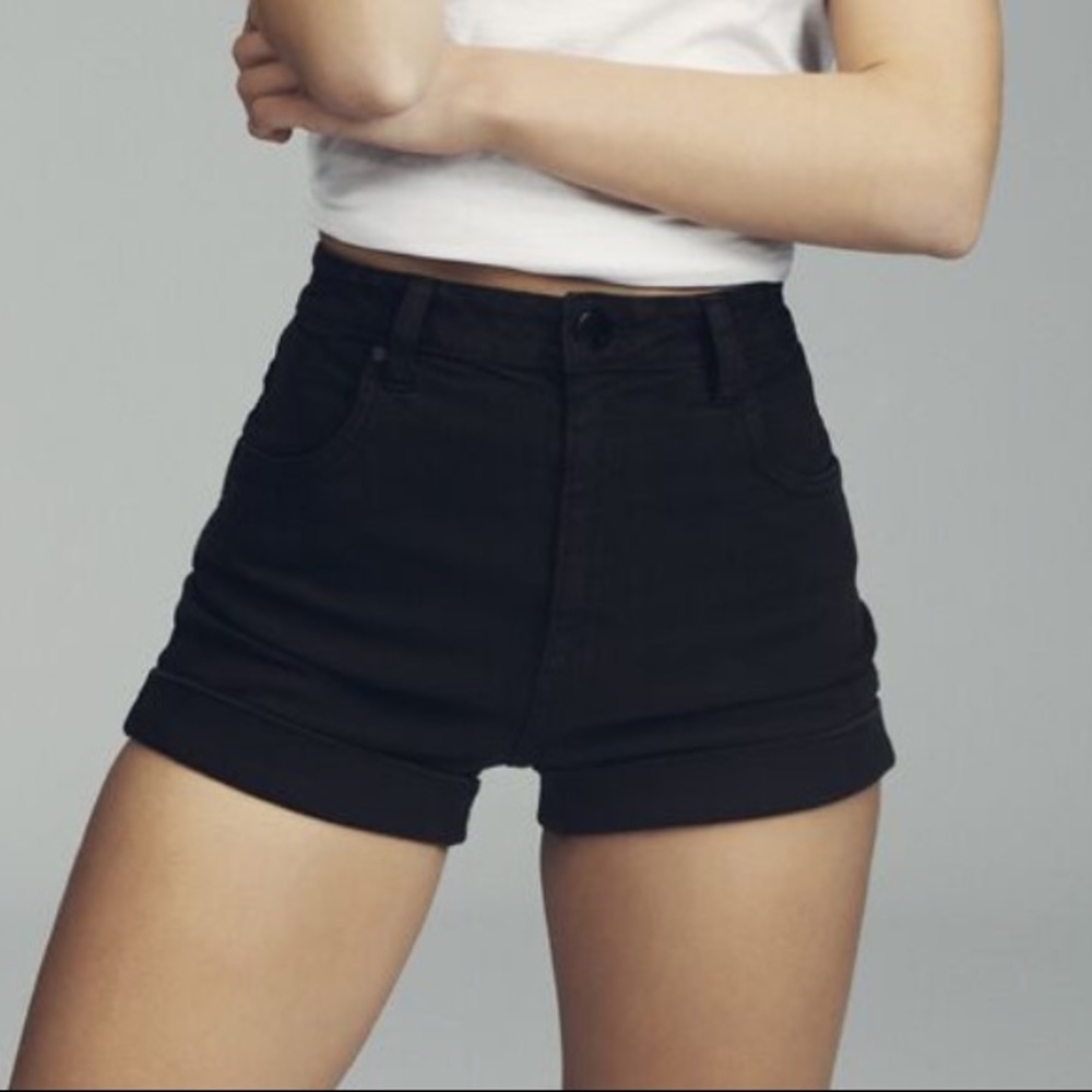 High Rise Classic Stretch Short